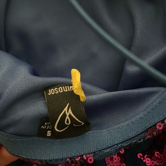 Short dress both size small - Picture 2 of 3